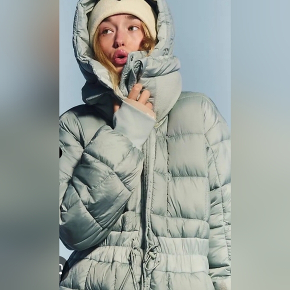 Free People Movement Like A Dream   Reversible Puffed Jacket. Hood - Picture 4 of 12